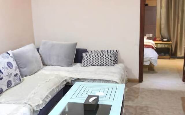 Fuxin Business Hotel