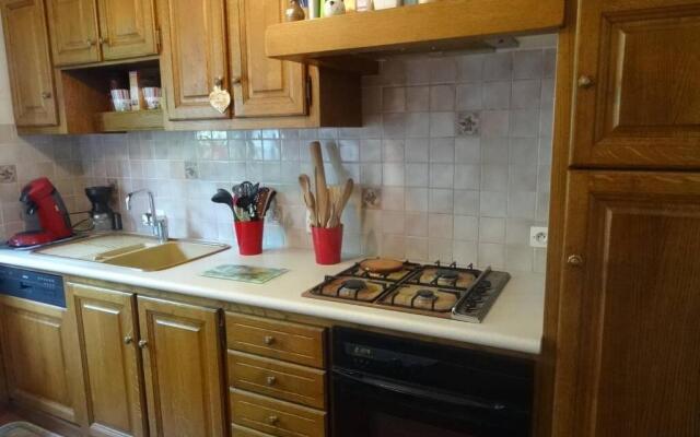 Petit nid douillet , calme avec vue sur le parc