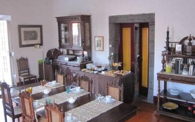 Solar da Glória ao Carmo