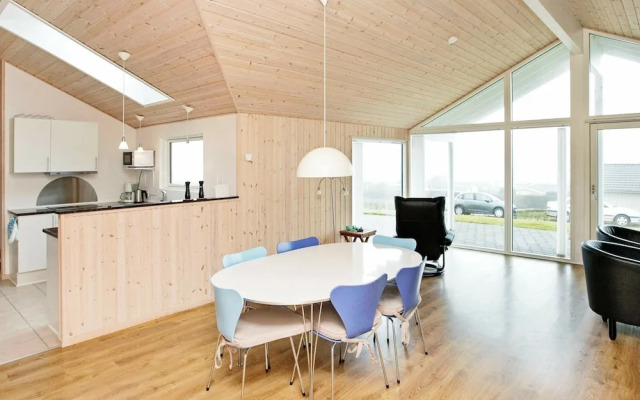 6 Person Holiday Home in Faaborg