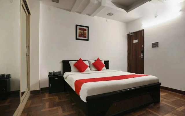 Akhand Homes by OYO Rooms