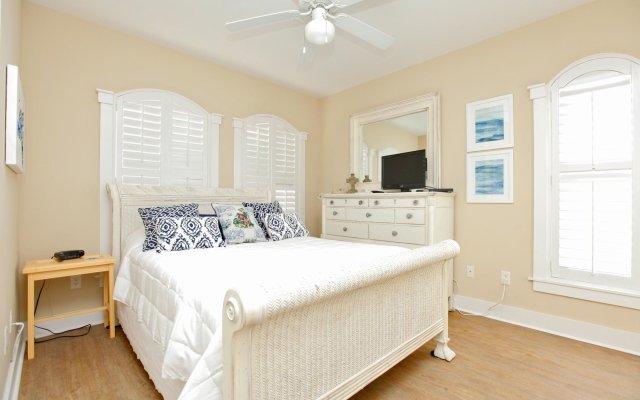 Villas of Seacrest Beach on 30A by Panhandle Getaways