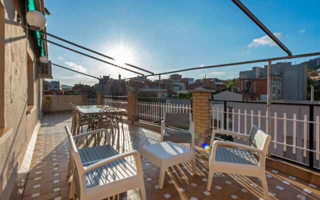 Big terrace and bright penthouse for 6 persons