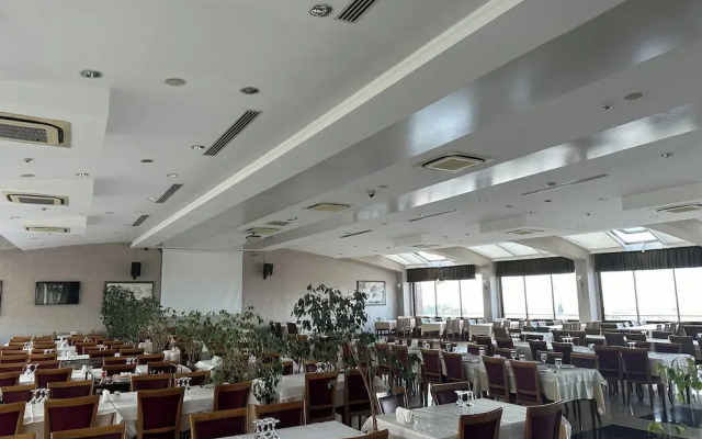 Grand Bogazici Otel