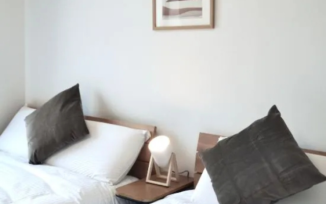 Sr Namba – Guest Rooms – Osaka