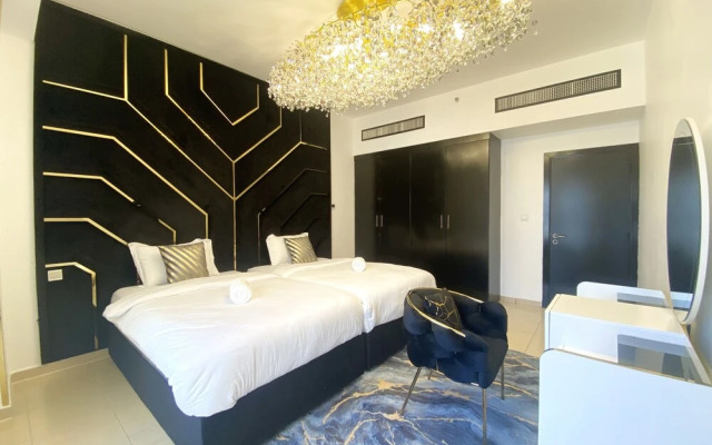 Marco Polo - Deluxe Waterfront Roomy Apt, Perfect for Groups