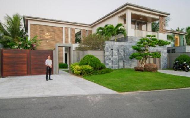 THE FIVE - 5BR - Ocean Villas Da Nang