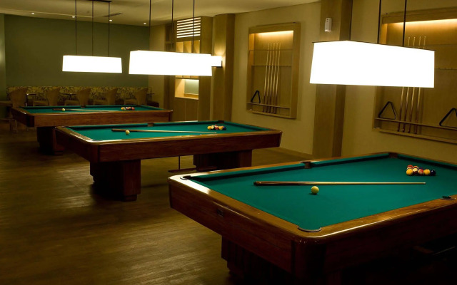 Pico Sands Hotel
