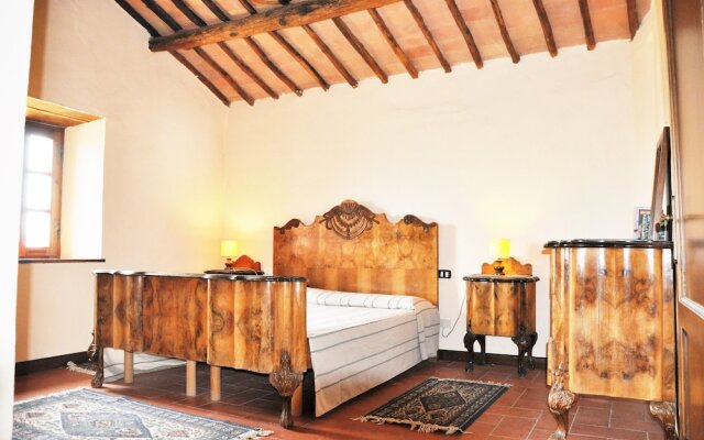 Castello di Selvole-Adults Only