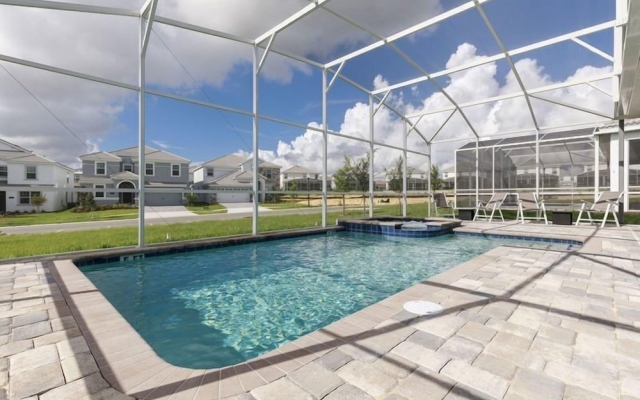 8BR Pool Home with Movie Theater