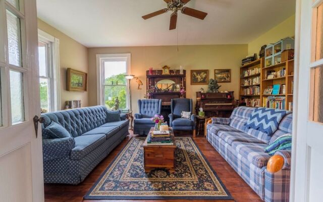 Blue Heron B&B and Retreat Center