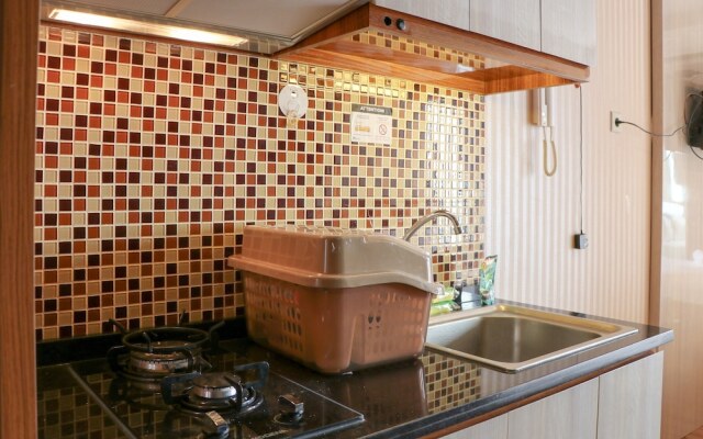 Cozy And Simply Studio At Cinere Bellevue Suites Apartment