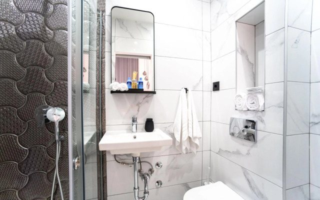 Natali luxury suites- mini rooms