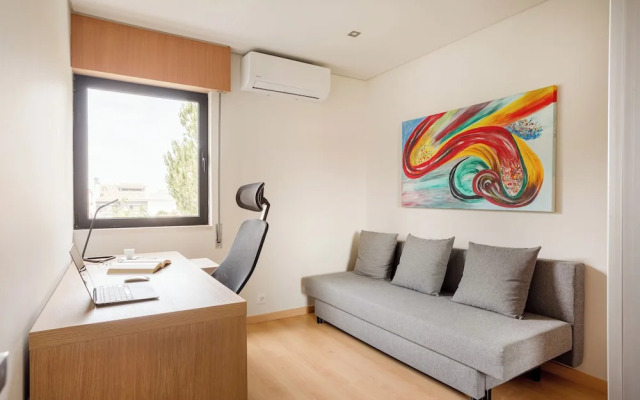 The Light Stay at Cascais