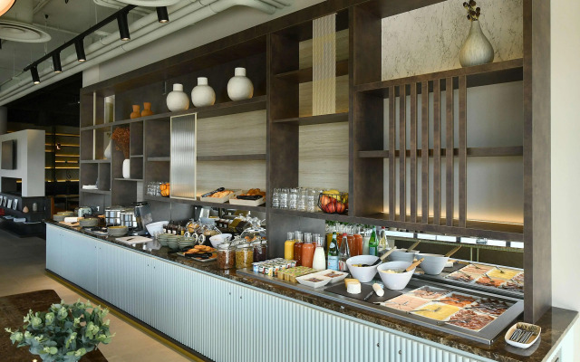 Golden Tulip Reims