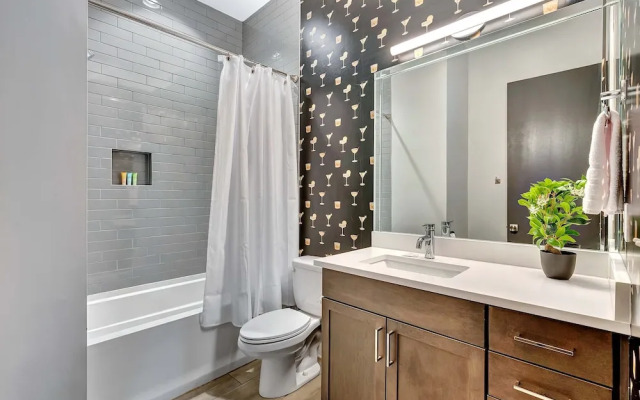 Rooftop Deck Shuffleboard BBQ Near Downtown