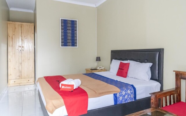 RedDoorz Plus near Tambun Station