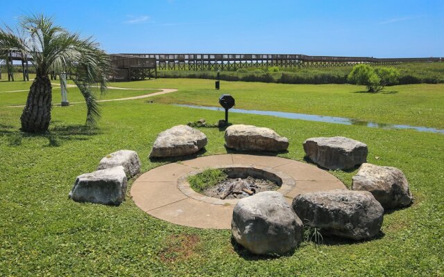 Pointe West 101 - Sunset Sands