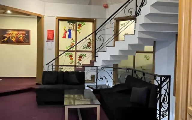 Trail Residency Guest House