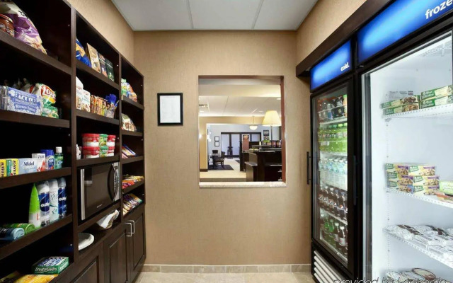 Hampton Inn & Suites Rochester-North