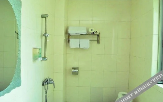 Guiyuan Boutique Hotel (Guangzhou Shiling Leather City Store)