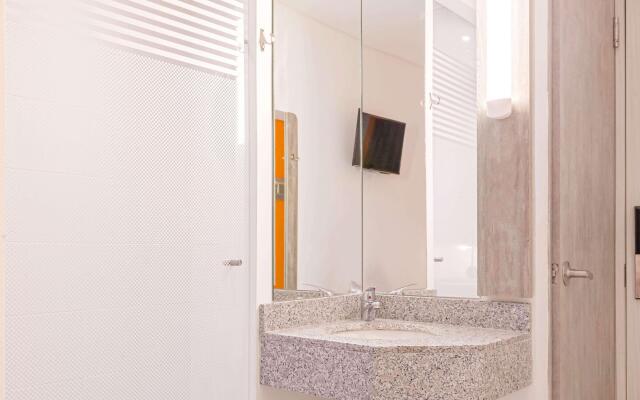 Novotel Grenoble Nord Voreppe
