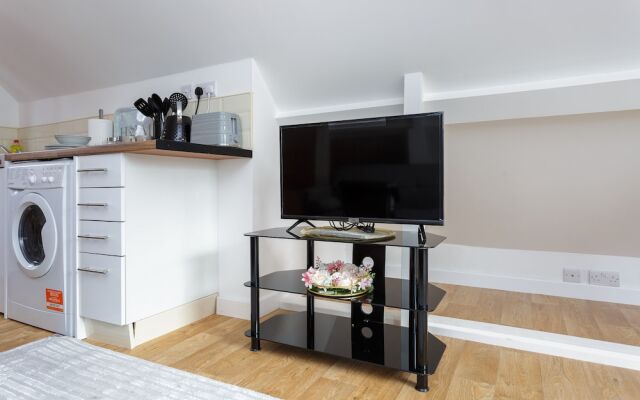 Luxury Burgess Apartments