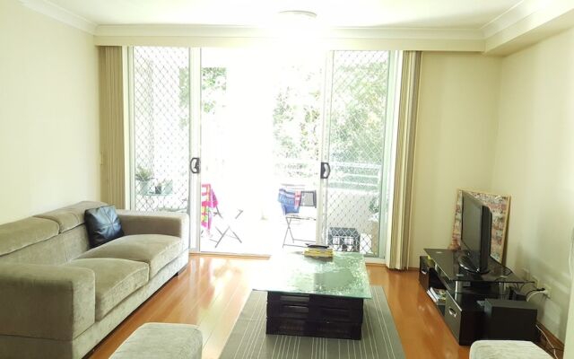 Furnished 2 Bedroom By Harbourside