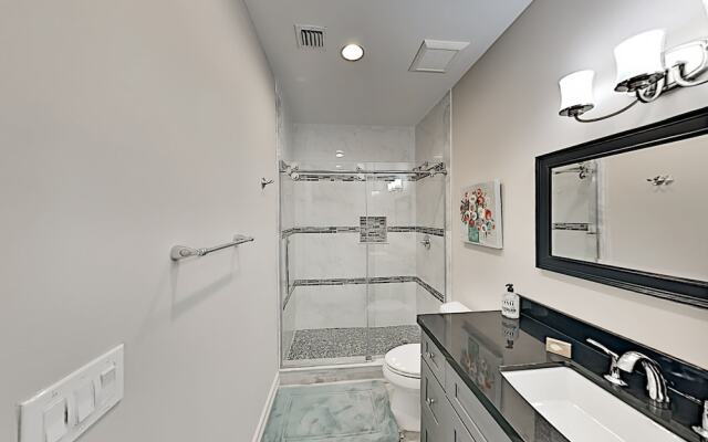 77tingln 4 Bedroom Home