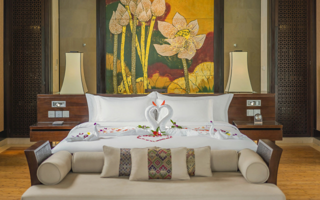 Курорт Banyan Tree Lang Co