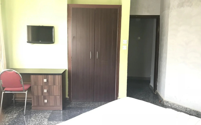 Pentagon Luxury Suites Enugu