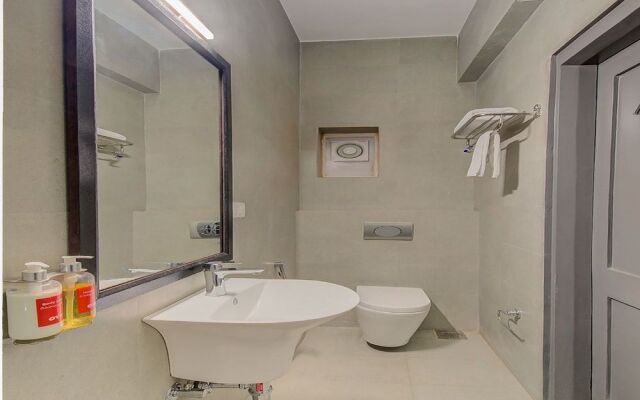 OYO Townhouse 073 Swargate