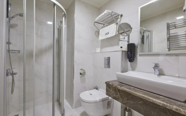 Arus Hotel