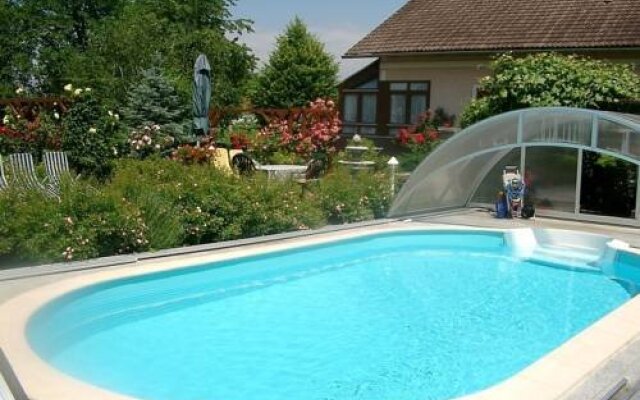 Gästehaus Kristall - Familie Gangl