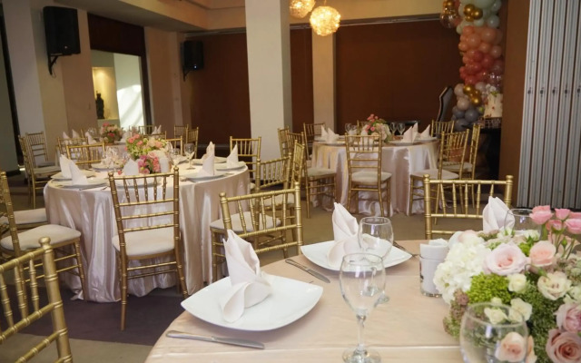 Hotel Colon Plaza Business Class