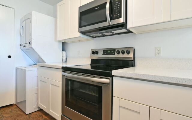 Island Surf 306 condo