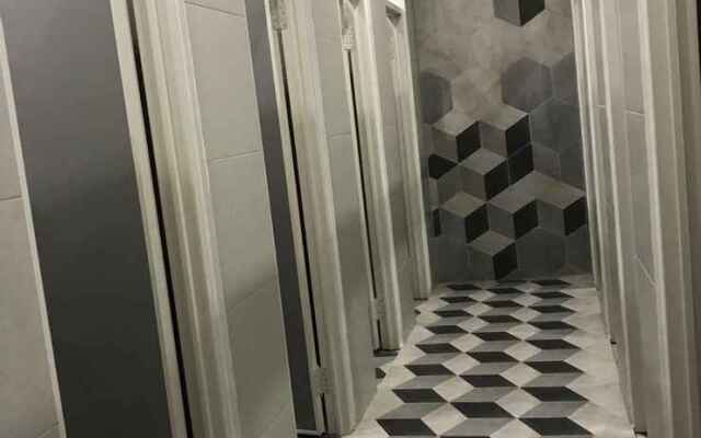 Shakti Capsule Hotel Jakarta