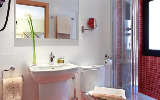 Art City Hostel Barcelona - Adults only