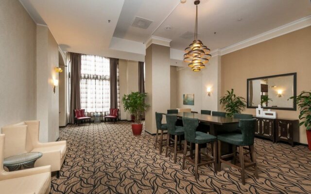 The Pickwick Hotel