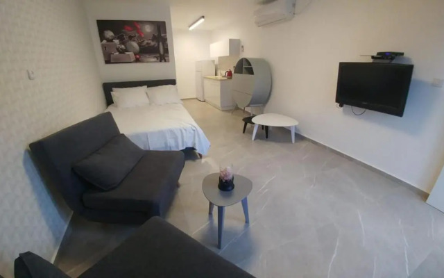 Shalom's place