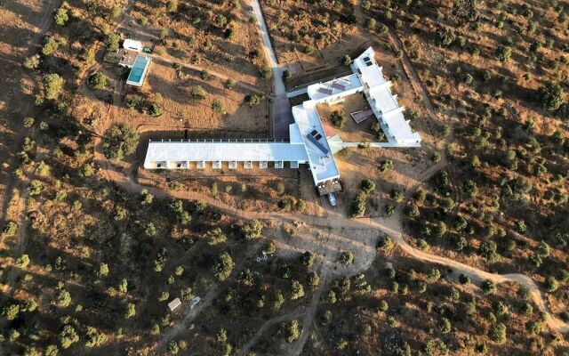 Montimerso Skyscape Country House