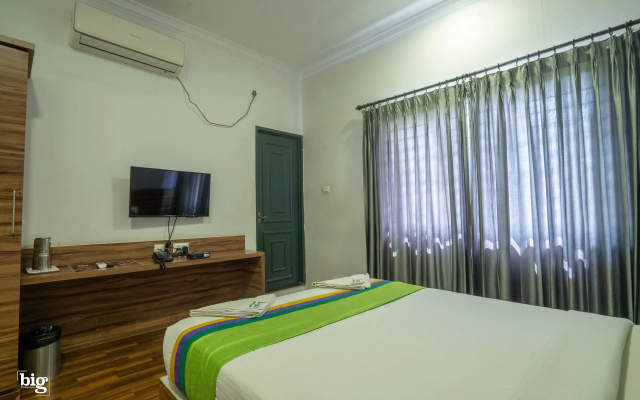 Royal Service Apartmentts