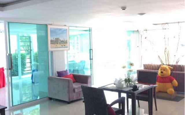 Art on The Beach Condo