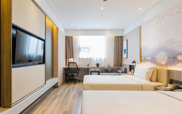 Scholar Hotel