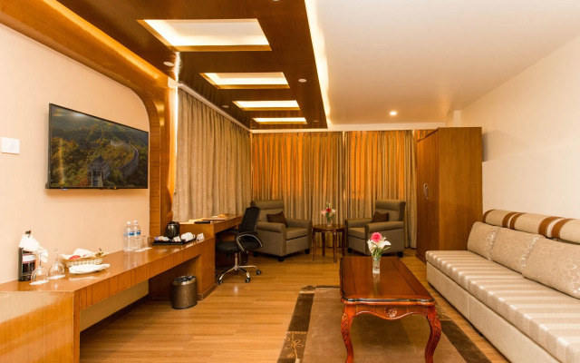 Yatri Suites and Spa