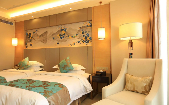 Ramada Yiyang Taojiang