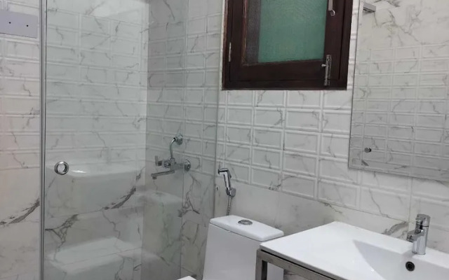 The Hoften Elite 32 Avenue, Sector 15, Gurugram