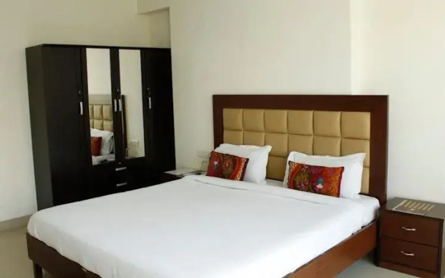 Laurent & Benon Luxury Service Apartment - Khar (West)