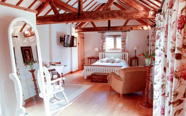 Manor Farm-MK