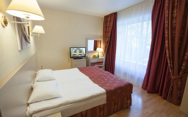 AMAKS Krasnaya Pakhra Resort